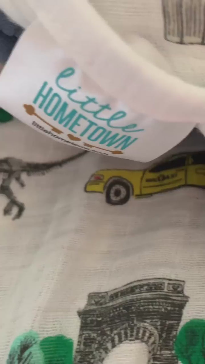 Gift Set New York City Baby Muslin Swaddle Blanket and Burp Cloth/Bib