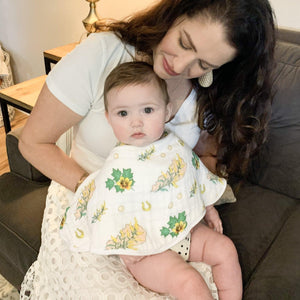 Gift Set: Kentucky Baby Muslin Swaddle Blanket and Burp Cloth/Bib Combo (Floral) - Little Hometown