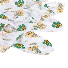 Load image into Gallery viewer, Gift Set: Kentucky Baby Muslin Swaddle Blanket and Burp Cloth/Bib Combo (Floral) - Little Hometown
