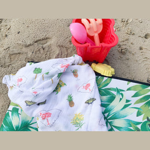 South Carolina-themed baby gift set with muslin swaddle blanket and burp cloth/bib combo, featuring state icons.