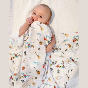 Gift Set: Tennessee Baby Muslin Swaddle Blanket and Burp Cloth/Bib Combo - Little Hometown