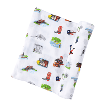 Load image into Gallery viewer, GiftSet: Austin Baby Muslin Swaddle Blanket and Burp Cloth/Bib Combo - Little Hometown
