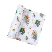 Load image into Gallery viewer, Kentucky Baby (Floral) Muslin Swaddle Receiving Blanket - Little Hometown
