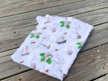Load image into Gallery viewer, Massachusetts Floral Muslin Swaddle Receiving Blanket - Little Hometown
